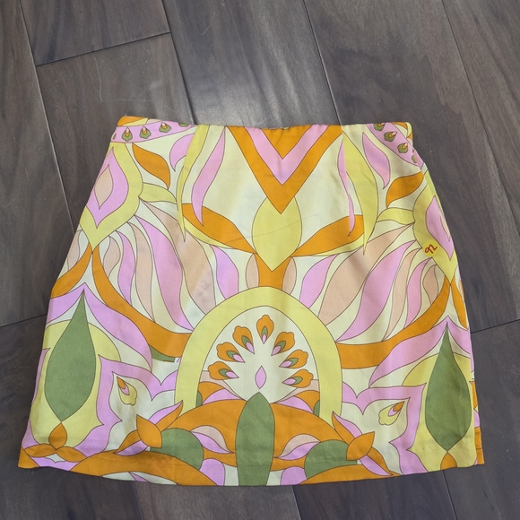 NWT ASTR The Label Retro Floral Mini Skirt Size Small Bright Multicolor - Picture 5 of 5